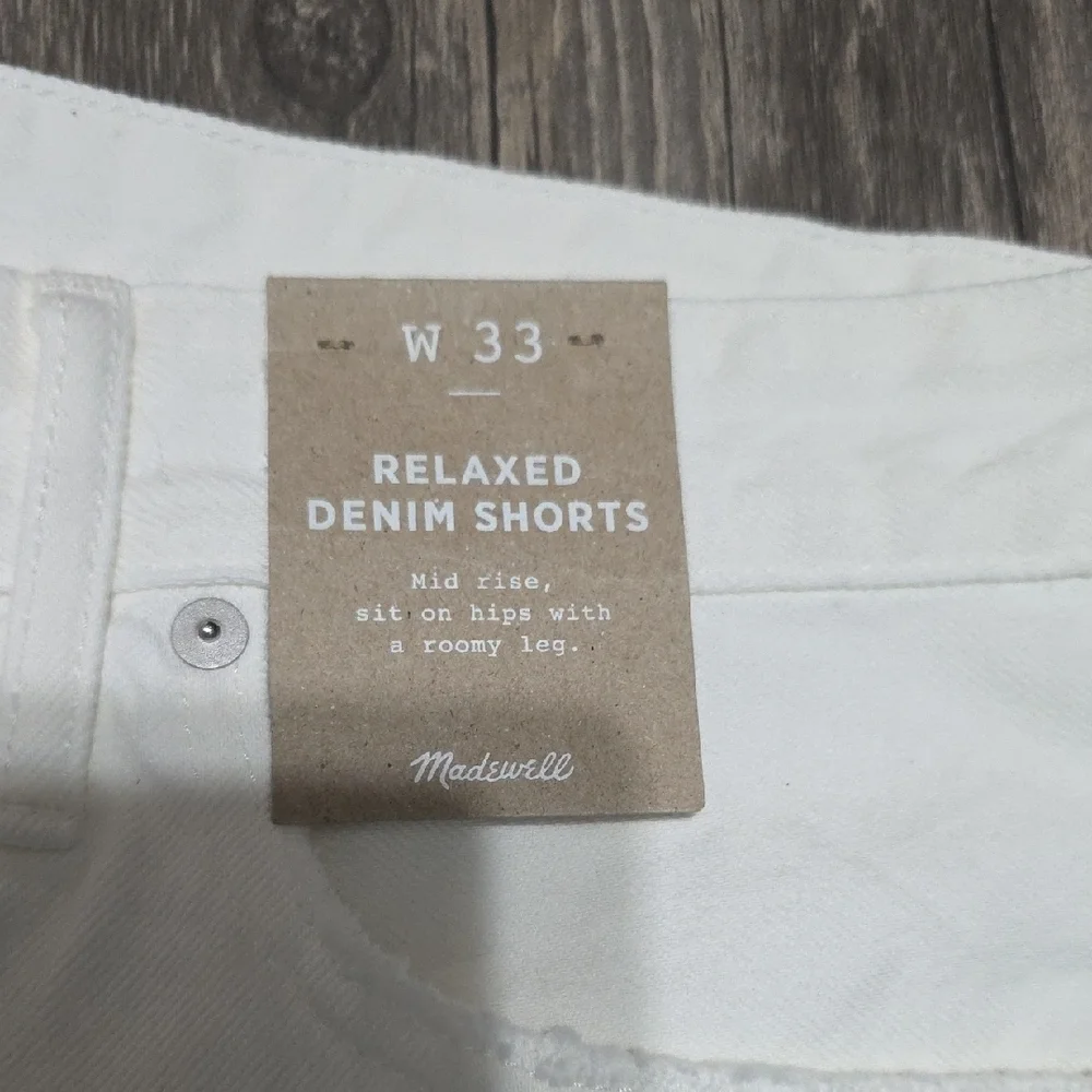 NWT Madewell White Denim Cutoff Shorts Size 33